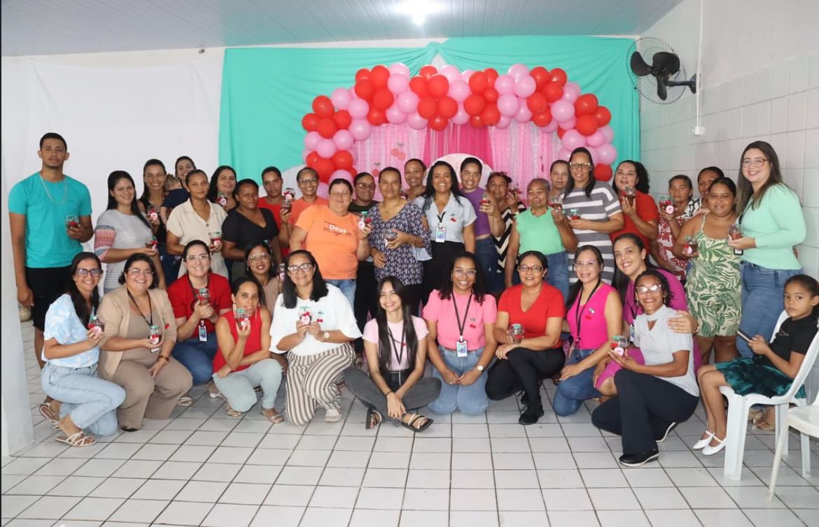 Projeto realiza palestra com participação de pais e responsáveis de beneficiários