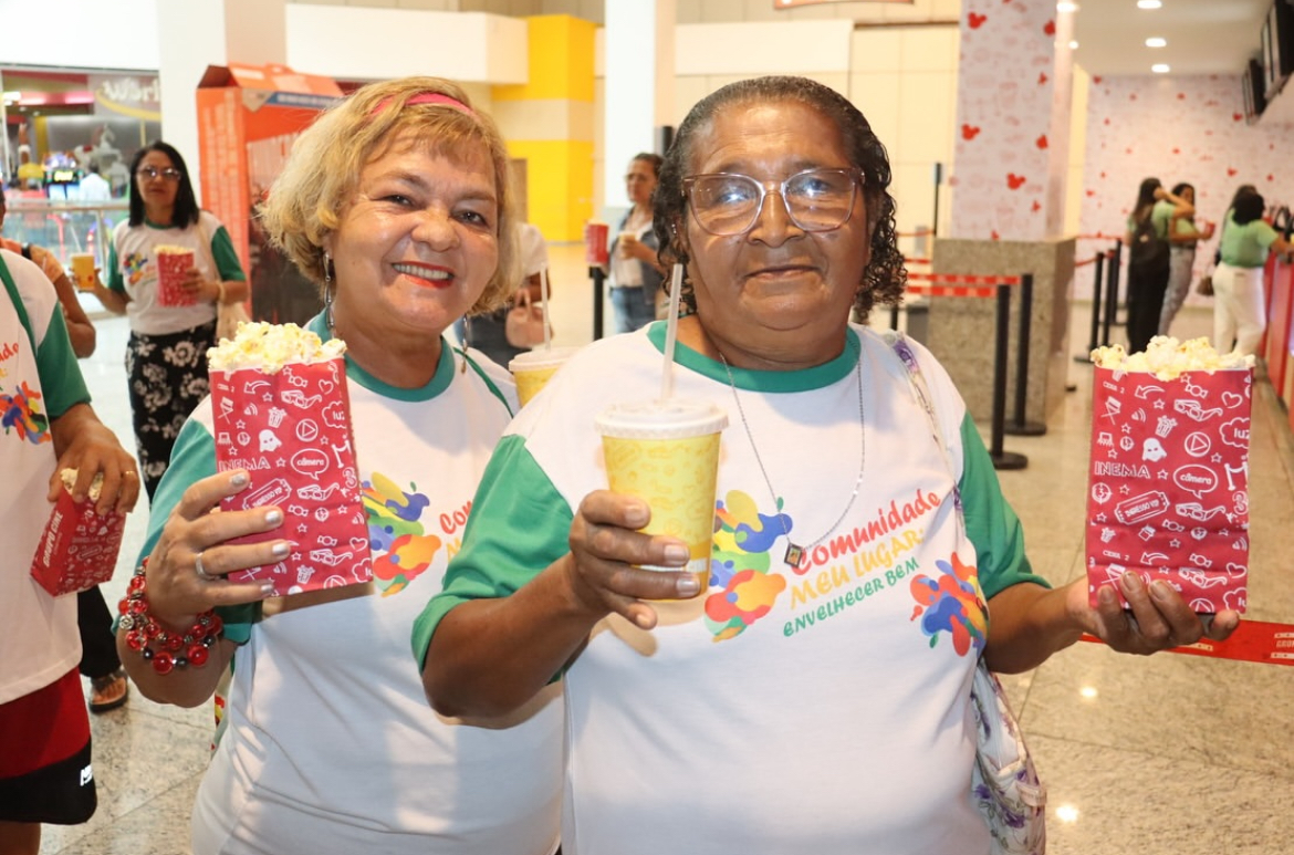 CEDILI realiza oficina de lazer com destino ao cinema