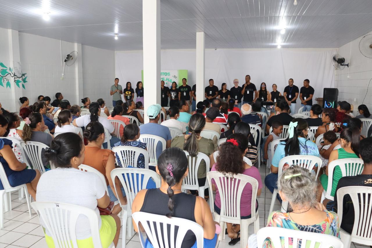 Projeto Alô Comunidade realiza reunião com os pais e responsáveis